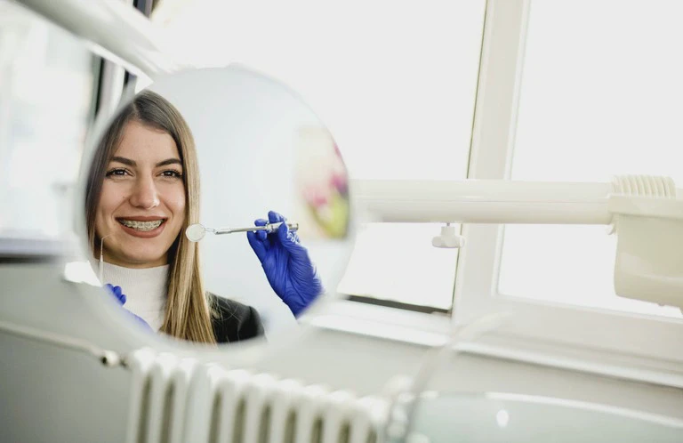 kobieta u&nbsp;stomatologa